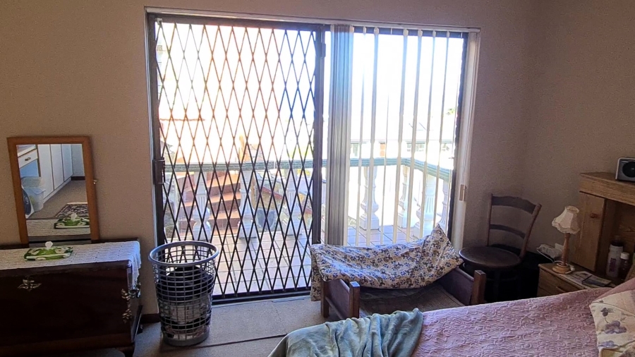 4 Bedroom Property for Sale in Dana Bay Western Cape